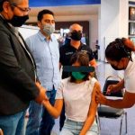 Miles de mexicanos viven viacrucis por falta de certificado covid